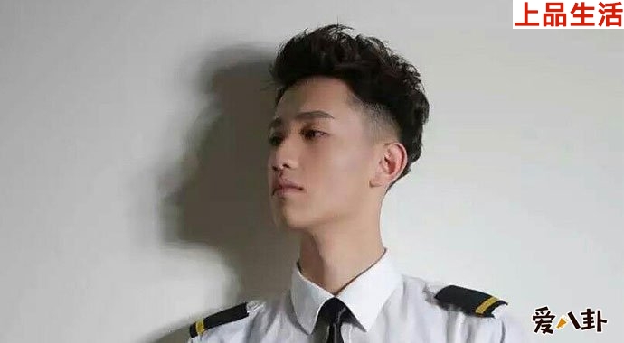 陽(yáng)兵卓素人時(shí)期照片