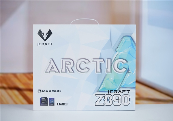 白色海景房必備！銘瑄Z890 Arctic主板圖賞