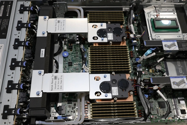 192核心384線程、5GHz起飛！AMD Zen5 EPYC首測：領(lǐng)先至強(qiáng)6幾乎40％