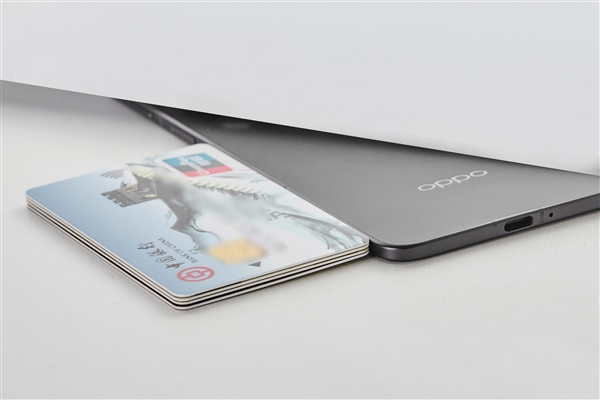 全球薄折疊屏！OPPO Find N5真機(jī)現(xiàn)身：薄到無(wú)敵