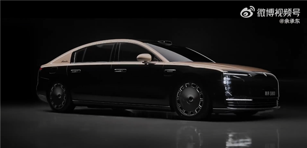 華為百萬(wàn)級(jí)旗艦轎車！尊界S800黑金雙拼色登場(chǎng)：又尊又壕