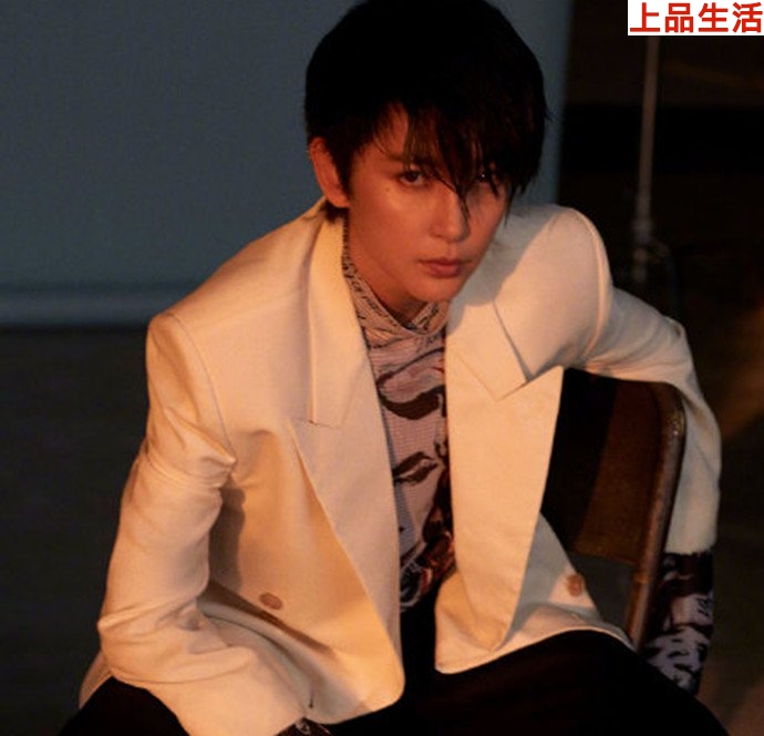 李冰冰短發(fā)寫真