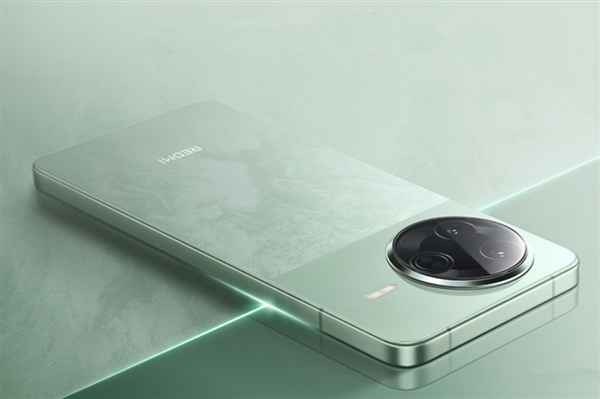 REDMI K80系列銷量突破360萬臺(tái) 高通送來蛋糕：王騰和全體員工慶祝