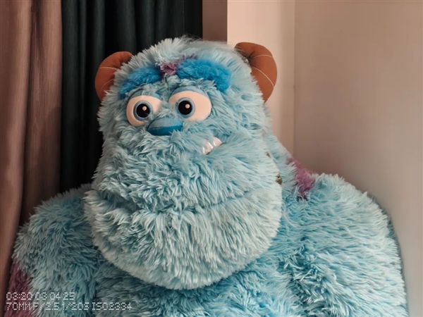 2000塊的Nothing Phone 現(xiàn)在也開(kāi)始堆料了