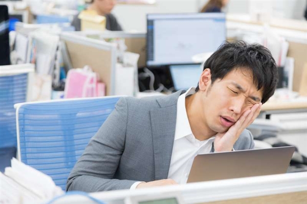 不準(zhǔn)加班 晚上9點強(qiáng)制下班！大疆沖上熱搜  “反內(nèi)卷”成共識