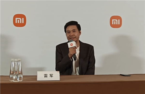 雷軍：小米遇到的痛苦是成長(zhǎng)很快 很多人不了解且有很多偏見
